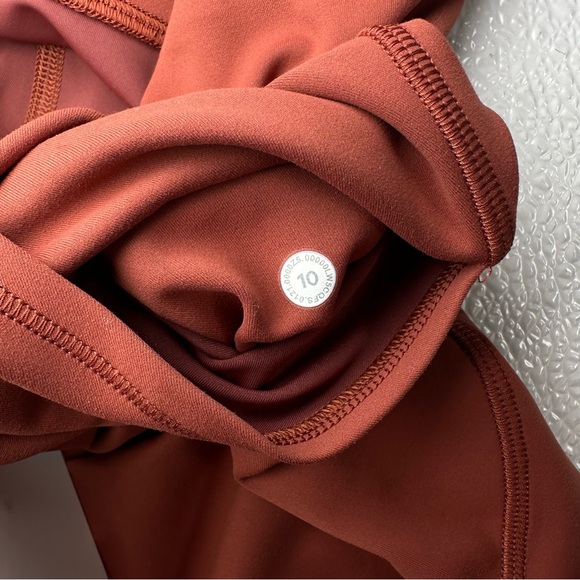 NWT Lululemon Invigorate High-Rise Tight 25" Dark Terracotta W5CQFS Size 10 - Picture 12 of 14